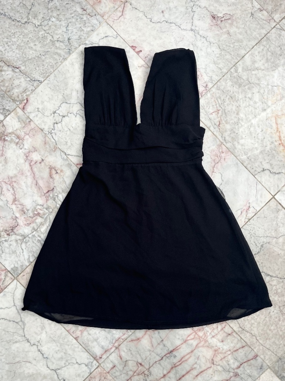 Thats So Fetch US Elenor Dress Plunging Halter Neck Tie Waist Black US 6 NWT
